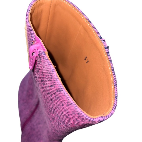 NEW Y/Project Pointy Patent Ankle Boots In Fuchsia - Picture 13 of 16